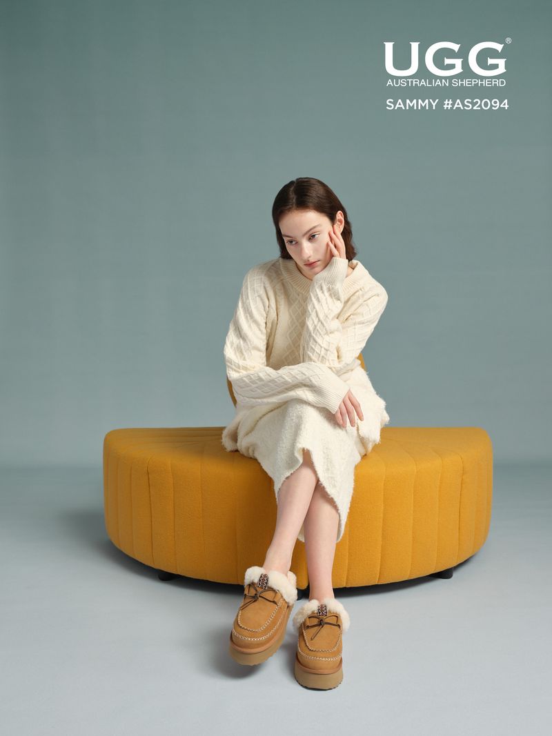 AS UGG Sammy Platform Slippers